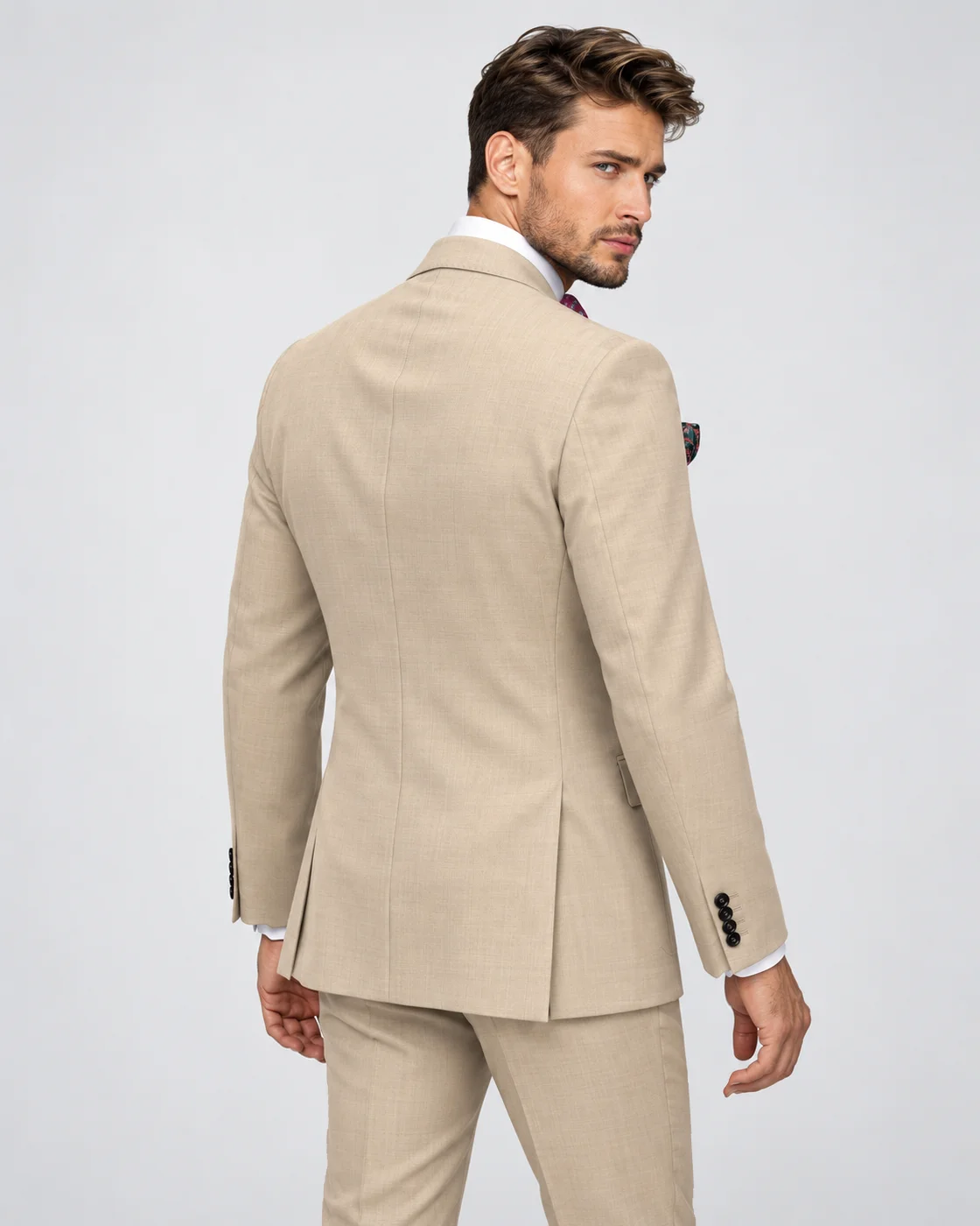 Costume trois-pièces beige en pure laine — Vue de dos