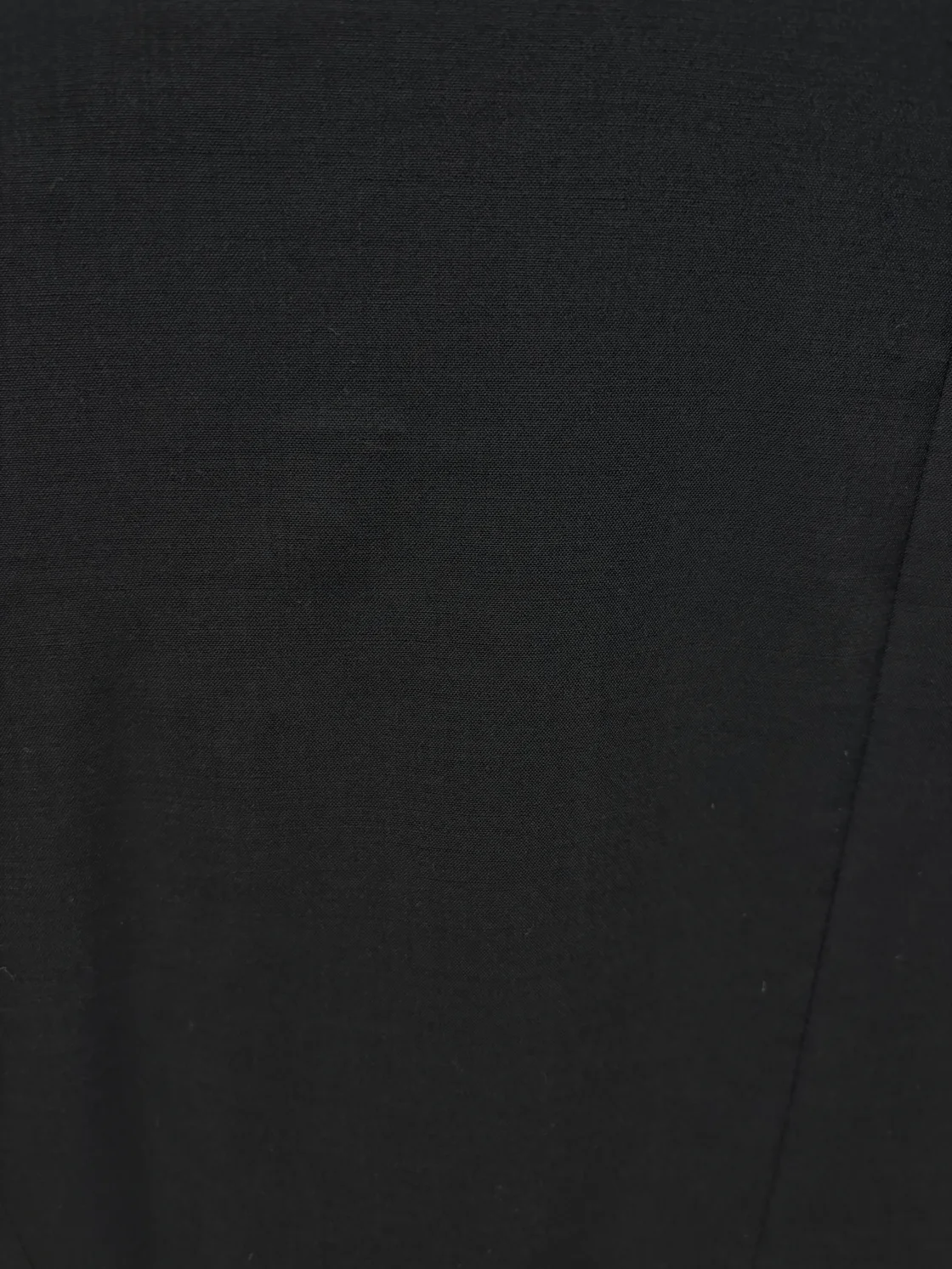 Costume noir en laine stretch — Texture du tissu